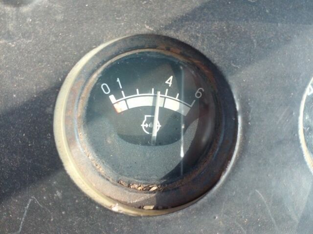 Красный ЮМЗ 6, объемом двигателя 11.11 л и пробегом 300 тыс. км за 4000 $, фото 4 на Automoto.ua