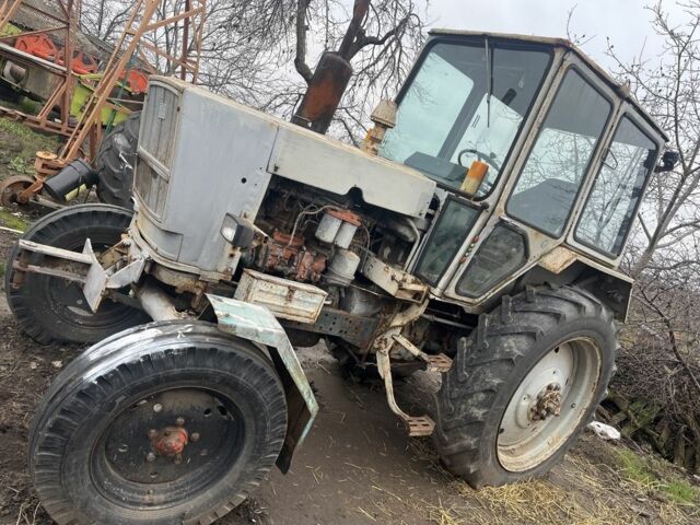 Серый ЮМЗ 6, объемом двигателя 6.2 л и пробегом 50 тыс. км за 5200 $, фото 2 на Automoto.ua