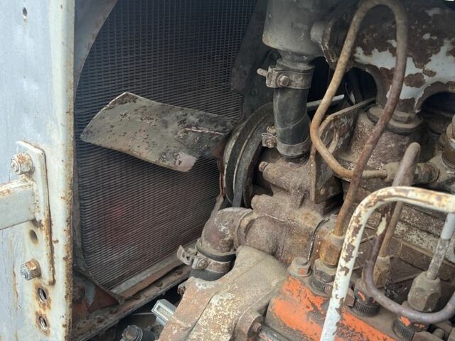 Серый ЮМЗ 6, объемом двигателя 6.2 л и пробегом 50 тыс. км за 5200 $, фото 7 на Automoto.ua