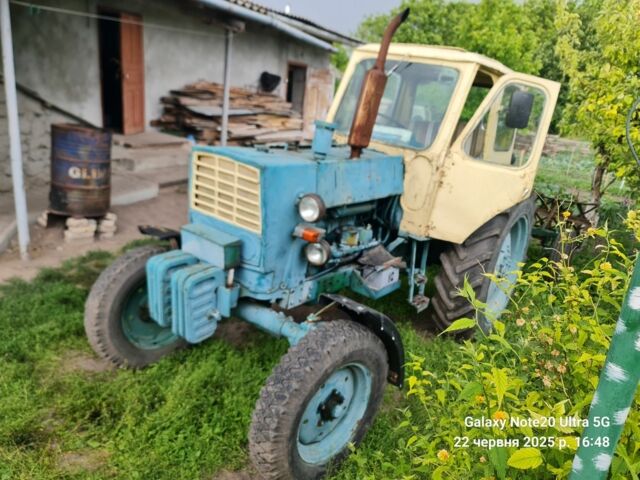 Синий ЮМЗ 6, объемом двигателя 0 л и пробегом 10 тыс. км за 3200 $, фото 2 на Automoto.ua