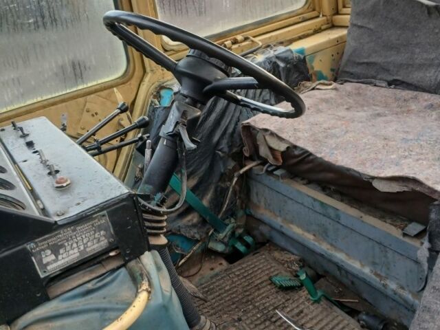 Зелений ЮМЗ 6, об'ємом двигуна 12.11 л та пробігом 10 тис. км за 2598 $, фото 5 на Automoto.ua