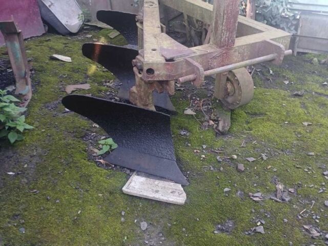 Зелений ЮМЗ 6, об'ємом двигуна 4.75 л та пробігом 150 тис. км за 4600 $, фото 9 на Automoto.ua