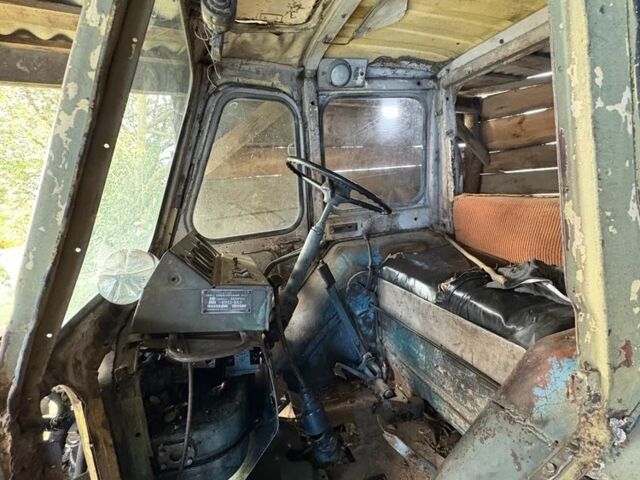 ЮМЗ Другая, объемом двигателя 4.7 л и пробегом 4 тыс. км за 3000 $, фото 2 на Automoto.ua