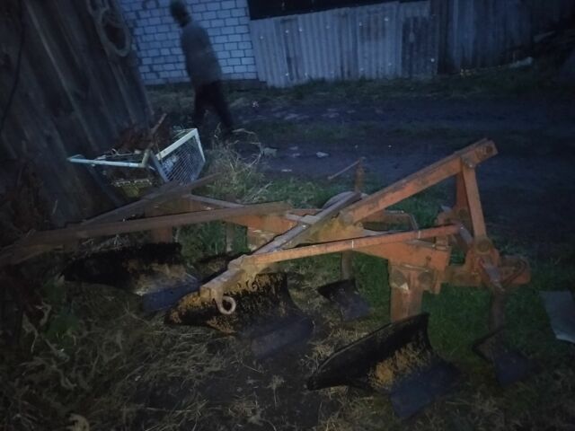 ЮМЗ Інша, об'ємом двигуна 6.3 л та пробігом 383 тис. км за 4900 $, фото 17 на Automoto.ua