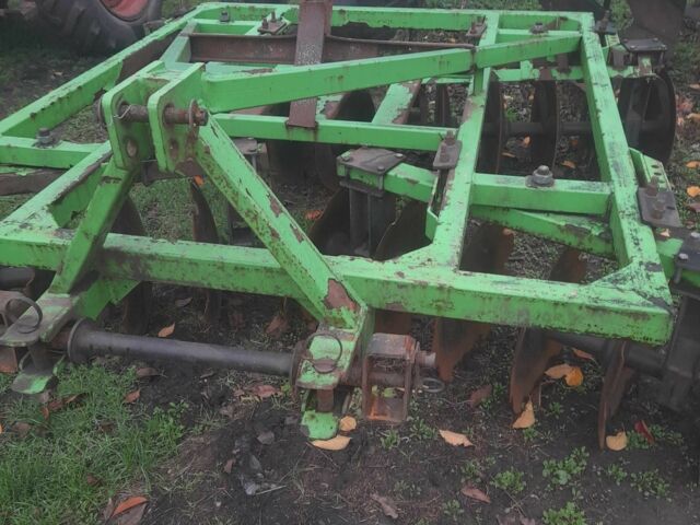 ЮМЗ Другая, объемом двигателя 4.6 л и пробегом 0 тыс. км за 2000 $, фото 4 на Automoto.ua