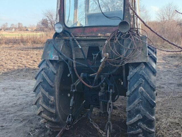 ЮМЗ Другая, объемом двигателя 4 л и пробегом 80 тыс. км за 2200 $, фото 3 на Automoto.ua