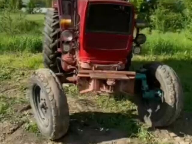 ЮМЗ Другая 1992 в Гребенке на Automoto.ua ЮМЗ Другая, объемом двигателя 4.94 л и пробегом 132 тыс. км за 3550 $, фото 10 на Automoto.ua