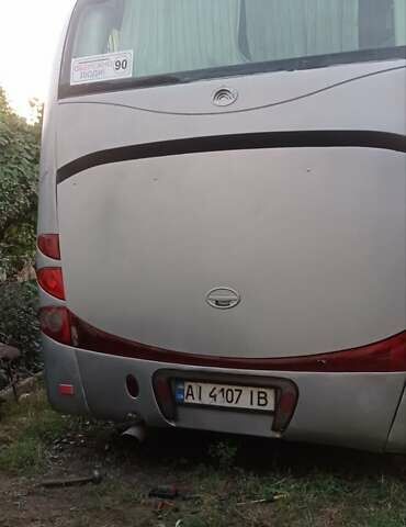 Сірий Ютонг 6831, об'ємом двигуна 5.9 л та пробігом 560 тис. км за 6800 $, фото 8 на Automoto.ua