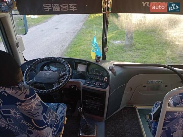 Синий Ютонг 6831, объемом двигателя 5.88 л и пробегом 405 тыс. км за 8000 $, фото 12 на Automoto.ua