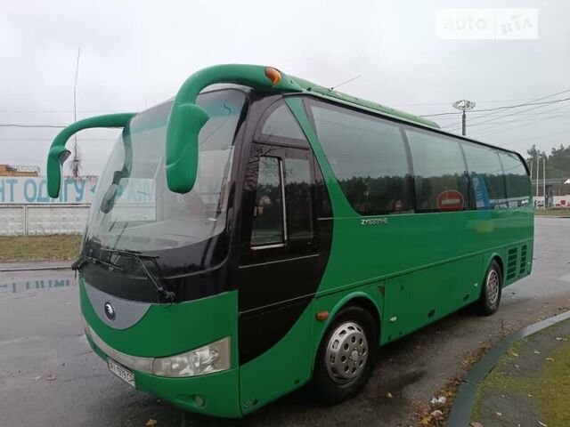 Зелений Ютонг 6831, об'ємом двигуна 5.9 л та пробігом 400 тис. км за 13000 $, фото 2 на Automoto.ua