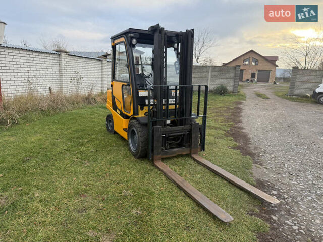 Жовтий Яле GLP/GDP, об'ємом двигуна 2.2 л та пробігом 11 тис. км за 13000 $, фото 2 на Automoto.ua