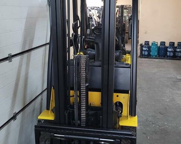 Яле GLP 16VX, об'ємом двигуна 0 л та пробігом 0 тис. км за 11467 $, фото 4 на Automoto.ua
