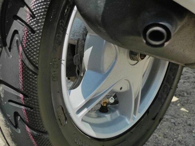 Ямаха 3302, объемом двигателя 49 л и пробегом 0 тыс. км за 42500 $, фото 5 на Automoto.ua