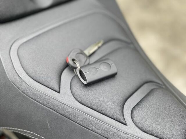 Ямаха 95 XF 380, об'ємом двигуна 0.9 л та пробігом 0 тис. км за 5600 $, фото 9 на Automoto.ua