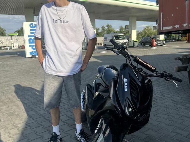 Ямаха Аэрокс 1999 в Кривом Роге на Automoto.ua Ямаха Аэрокс, объемом двигателя 70 л и пробегом 0 тыс. км за 1799 $, фото 4 на Automoto.ua