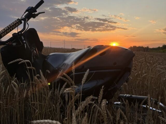 Ямаха Аэрокс 1999 в Кривом Роге на Automoto.ua Ямаха Аэрокс, объемом двигателя 70 л и пробегом 0 тыс. км за 1799 $, фото 3 на Automoto.ua