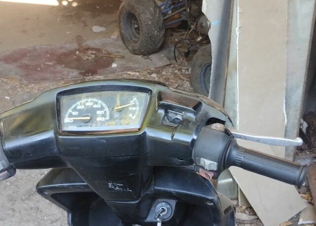 Ямаха Аксис, объемом двигателя 50 л и пробегом 0 тыс. км за 402 $, фото 3 на Automoto.ua