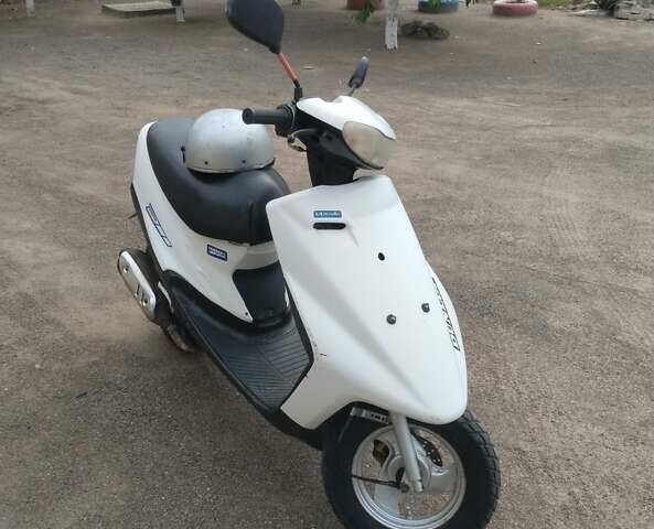 Ямаха Аксис, объемом двигателя 0 л и пробегом 10 тыс. км за 550 $, фото 4 на Automoto.ua