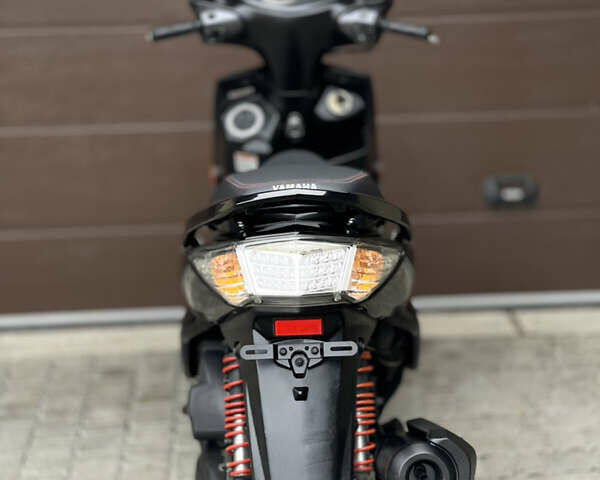 Черный Ямаха Сигнус, объемом двигателя 1.25 л и пробегом 35 тыс. км за 1450 $, фото 4 на Automoto.ua