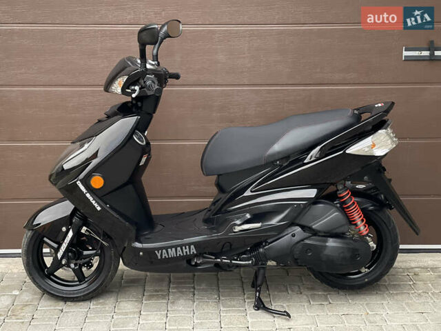 Черный Ямаха Сигнус, объемом двигателя 1.25 л и пробегом 35 тыс. км за 1450 $, фото 3 на Automoto.ua