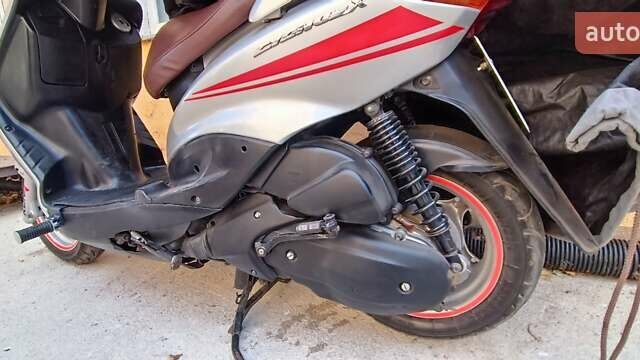 Серый Ямаха Сигнус, объемом двигателя 0.12 л и пробегом 16 тыс. км за 1700 $, фото 8 на Automoto.ua