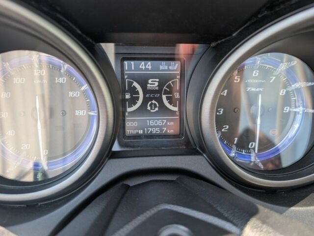 Ямаха Другая, объемом двигателя 0.56 л и пробегом 0 тыс. км за 14000 $, фото 5 на Automoto.ua