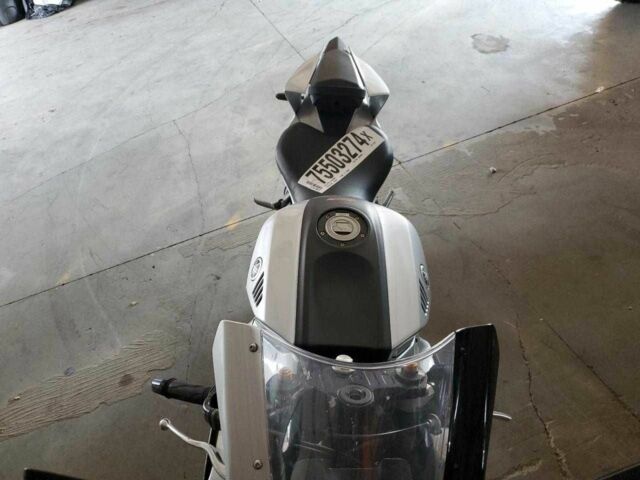 Ямаха Другая, объемом двигателя 1 л и пробегом 0 тыс. км за 6000 $, фото 4 на Automoto.ua