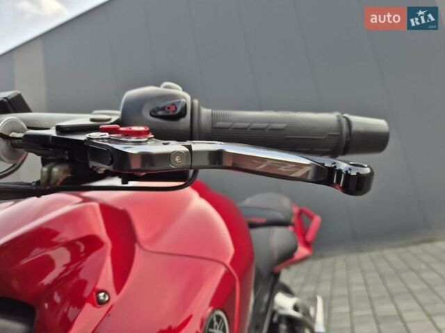 Червоний Ямаха ФЗ-С, об'ємом двигуна 1 л та пробігом 31 тис. км за 7700 $, фото 22 на Automoto.ua