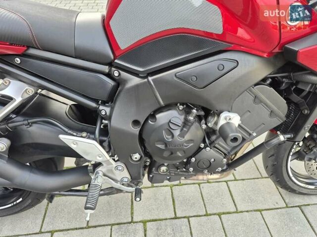 Червоний Ямаха ФЗ-С, об'ємом двигуна 1 л та пробігом 31 тис. км за 7700 $, фото 29 на Automoto.ua