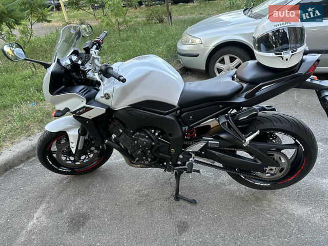 Фіолетовий Ямаха FZ, об'ємом двигуна 1 л та пробігом 13 тис. км за 8300 $, фото 19 на Automoto.ua