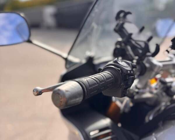 Сірий Ямаха FZ, об'ємом двигуна 1 л та пробігом 70 тис. км за 5900 $, фото 7 на Automoto.ua