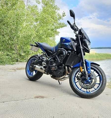 Синий Ямаха ФЗ, объемом двигателя 0.85 л и пробегом 37 тыс. км за 7499 $, фото 6 на Automoto.ua