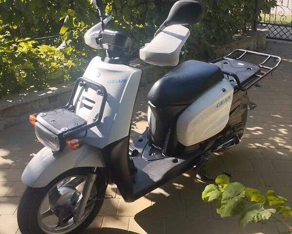 Белый Ямаха Гир, объемом двигателя 0.05 л и пробегом 34 тыс. км за 900 $, фото 5 на Automoto.ua