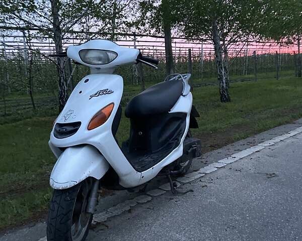 Белый Ямаха Гранд Аксис, объемом двигателя 0 л и пробегом 0 тыс. км за 600 $, фото 5 на Automoto.ua