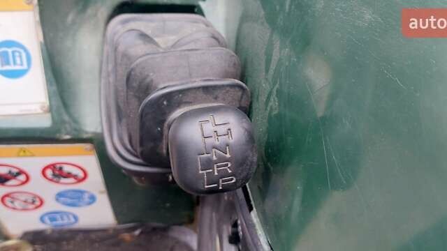 Зелений Ямаха Grizzly, об'ємом двигуна 0.45 л та пробігом 10 тис. км за 3300 $, фото 4 на Automoto.ua