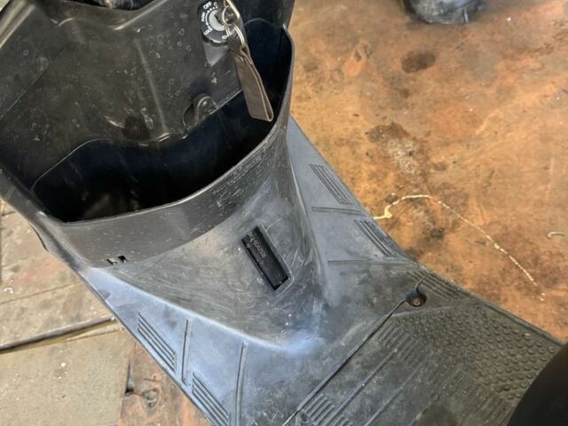 Ямаха Джог Артистик, объемом двигателя 49 л и пробегом 0 тыс. км за 313 $, фото 2 на Automoto.ua