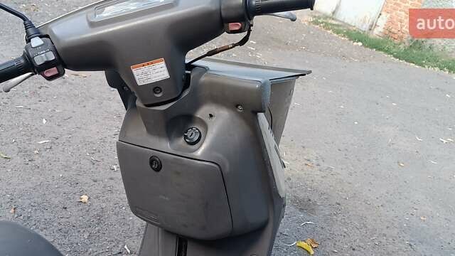 Бежевый Ямаха Джог, объемом двигателя 0 л и пробегом 10 тыс. км за 363 $, фото 3 на Automoto.ua