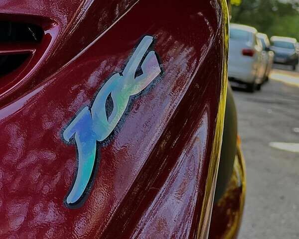 Красный Ямаха Джог, объемом двигателя 0.05 л и пробегом 16 тыс. км за 659 $, фото 3 на Automoto.ua