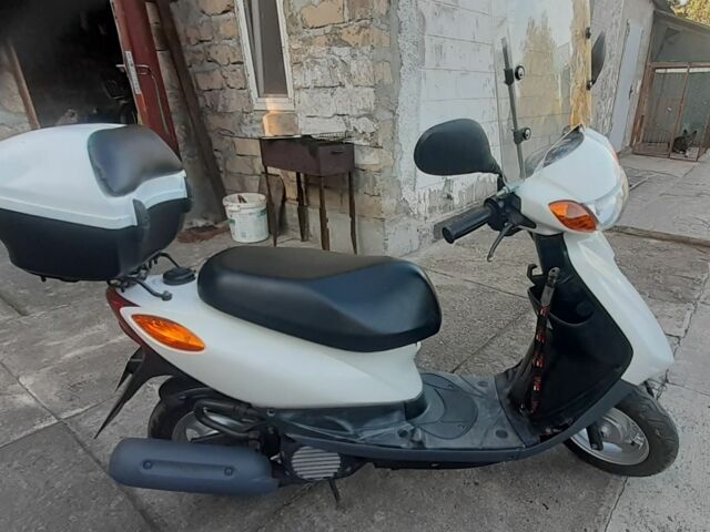Ямаха Джог, объемом двигателя 50 л и пробегом 0 тыс. км за 608 $, фото 2 на Automoto.ua