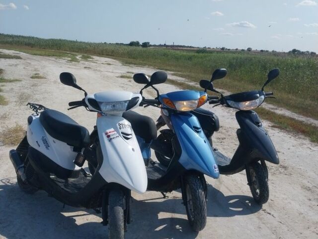 Ямаха Джог, объемом двигателя 49 л и пробегом 0 тыс. км за 813 $, фото 2 на Automoto.ua