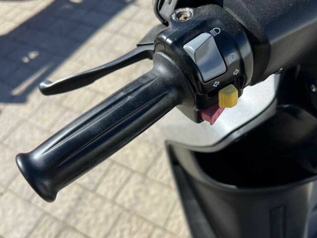 Ямаха Джог, объемом двигателя 49 л и пробегом 0 тыс. км за 690 $, фото 3 на Automoto.ua