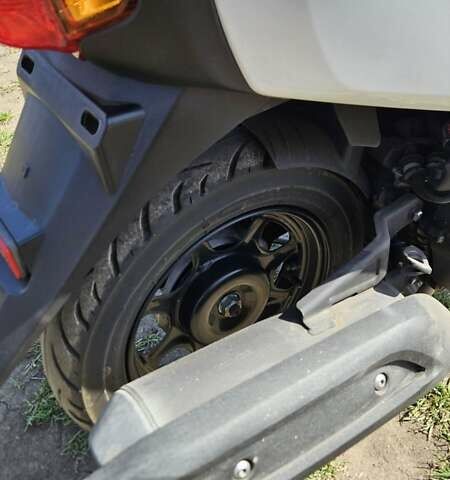 Ямаха Джог, объемом двигателя 0 л и пробегом 9 тыс. км за 1200 $, фото 8 на Automoto.ua
