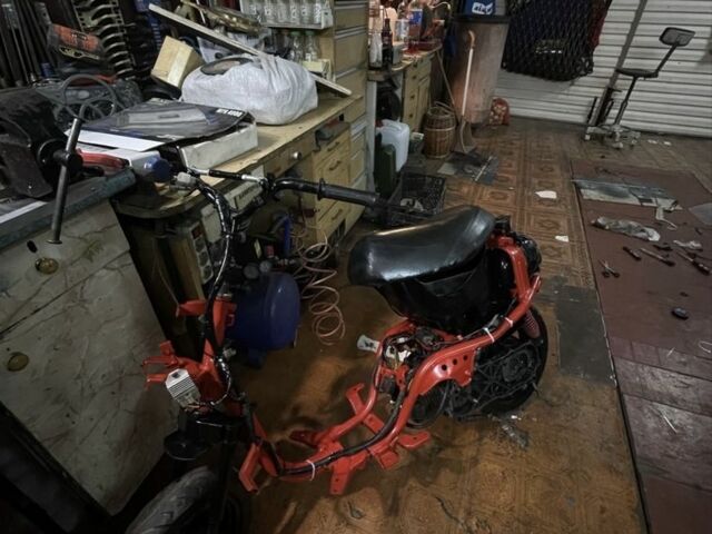 Ямаха Jog, об'ємом двигуна 0 л та пробігом 0 тис. км за 107 $, фото 3 на Automoto.ua