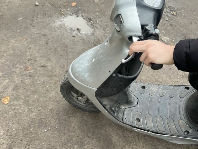 Ямаха Джог, объемом двигателя 50 л и пробегом 0 тыс. км за 296 $, фото 3 на Automoto.ua