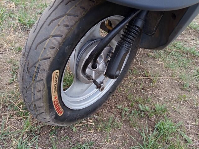 Ямаха Джог, объемом двигателя 49 л и пробегом 0 тыс. км за 404 $, фото 7 на Automoto.ua