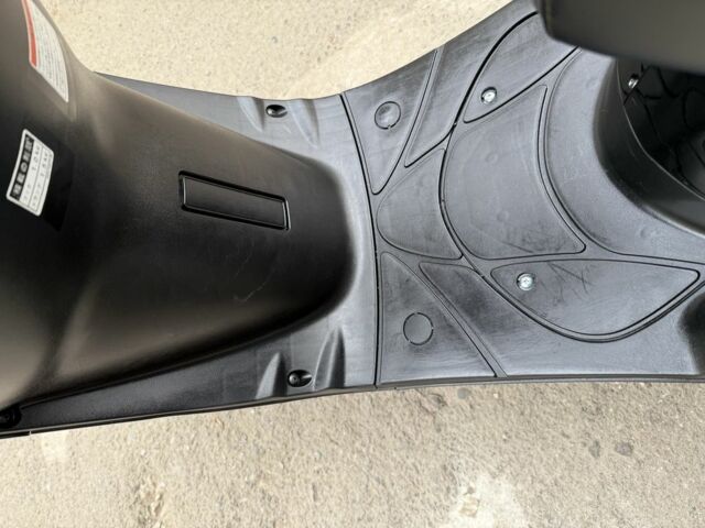 Ямаха Джог, объемом двигателя 49 л и пробегом 0 тыс. км за 899 $, фото 3 на Automoto.ua