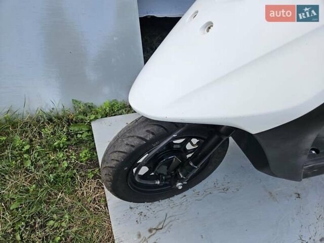 Ямаха Джог, объемом двигателя 0 л и пробегом 8 тыс. км за 1150 $, фото 2 на Automoto.ua