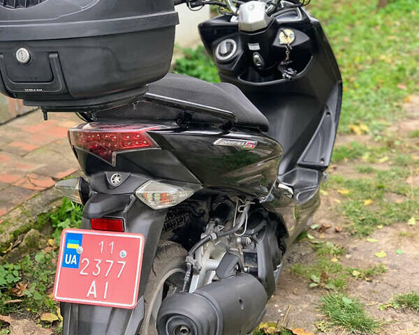 Черный Ямаха Маджести, объемом двигателя 0.15 л и пробегом 45 тыс. км за 2300 $, фото 1 на Automoto.ua