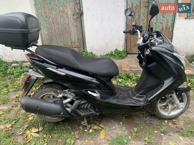Черный Ямаха Маджести, объемом двигателя 0.15 л и пробегом 45 тыс. км за 2300 $, фото 4 на Automoto.ua