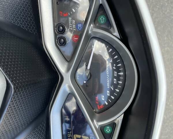 Ямаха Маджести, объемом двигателя 0 л и пробегом 17 тыс. км за 2100 $, фото 8 на Automoto.ua